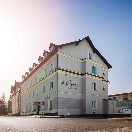 Hotel Jitrenka กอนสตันติโนวี ลาซเย ภายนอก รูปภาพ